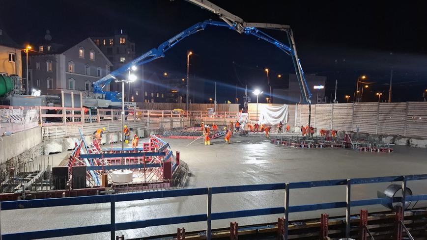 Arbeiten an der Deckelbetonage Am Knie Dezember 2025, Foto2;; Quelle: Baurefrat