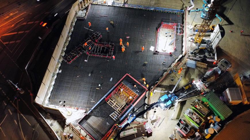 Deckelbetonage Am Knie; Dezember 2025; Quelle: ARGE