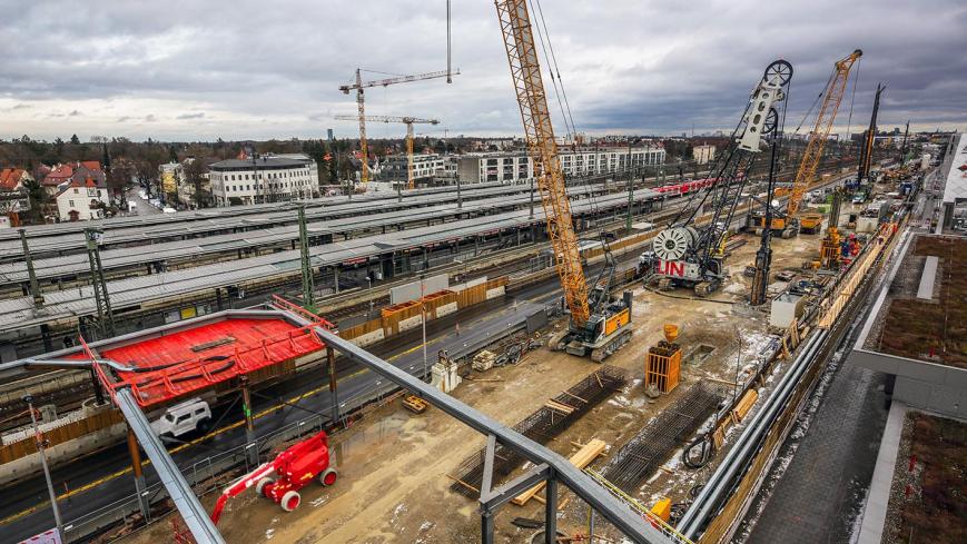 Webcam-Aufnahme zu den U5-Bauarbeiten am Bahnhof Pasing, Februar 2026; Quelle Baureferat